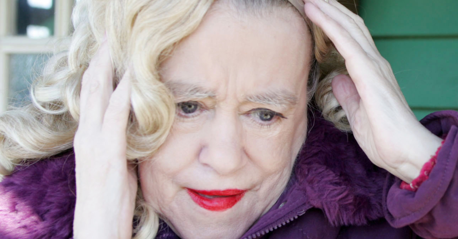 As Gail fears her ghost, who was Noreen Bell? When did Marlon buy her house?