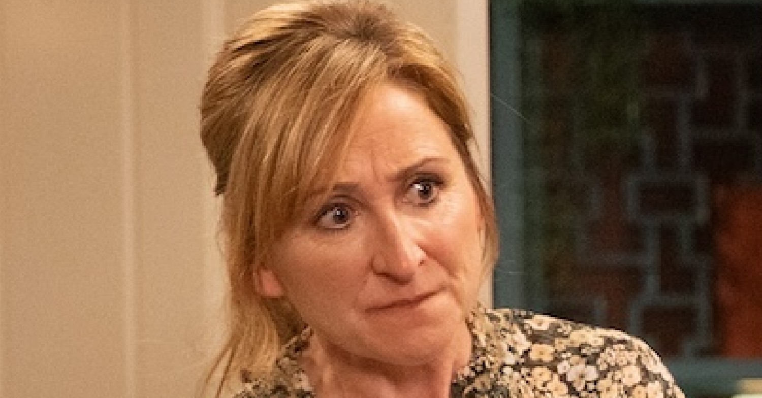 As Laurel has a passionate encounter with Charles, all the bad romance choices she’s made!